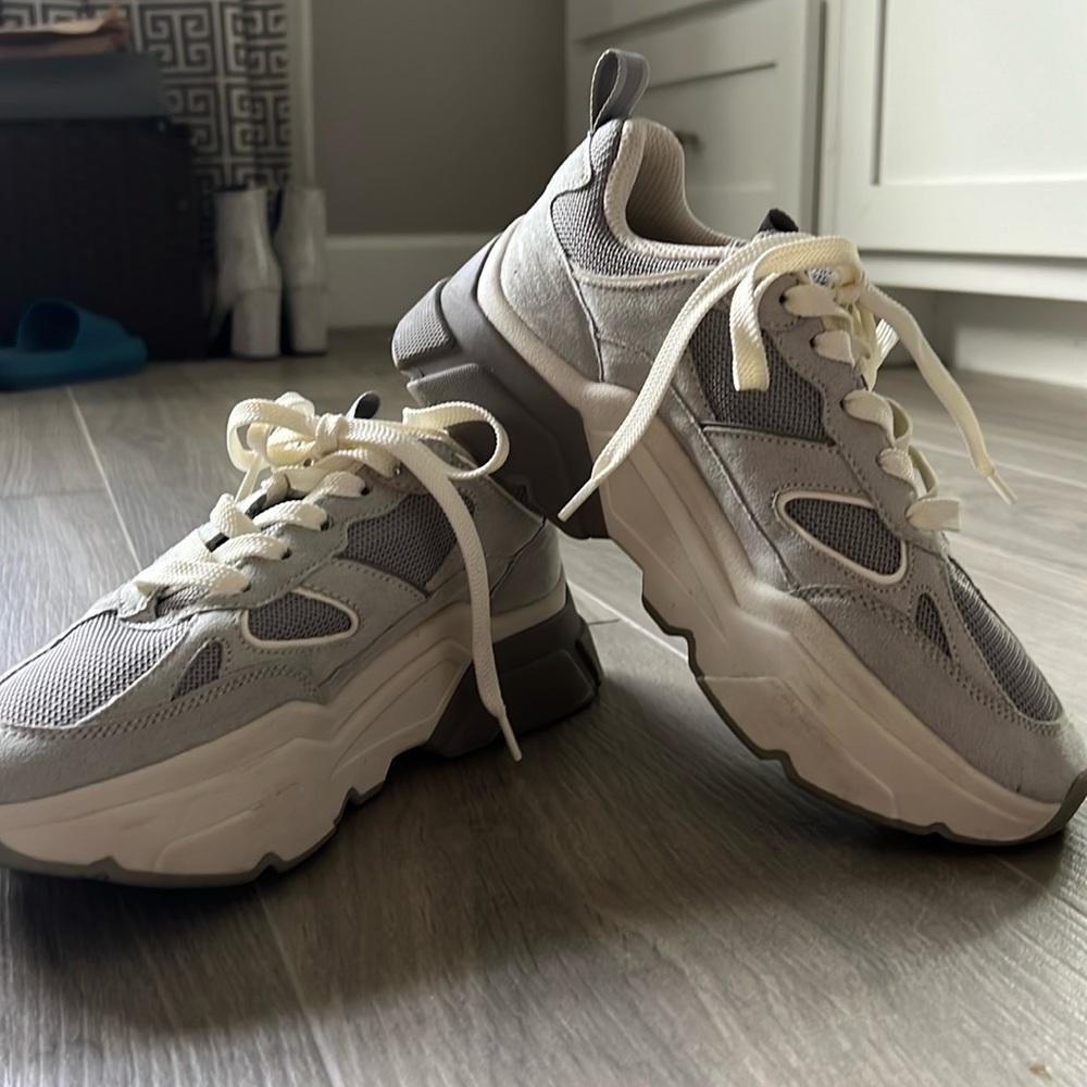Cream and grey H&M platform sneakers size7